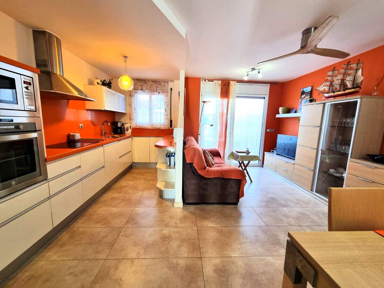 5 slaapkamer Huis te koop in L'Ametlla de Mar met zwembad garage - € 450.000 (Ref: 10057370)