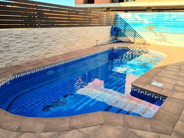 5 Zimmer Haus zu verkaufen in L'Ametlla de Mar mit Pool Garage - 450.000 € (Ref: 10057370)