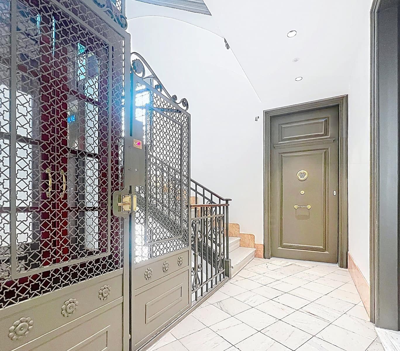 2 makuuhuone Huoneisto myytävänä paikassa Barcelona kaupunki - 795 000 € (Ref: 10057371)