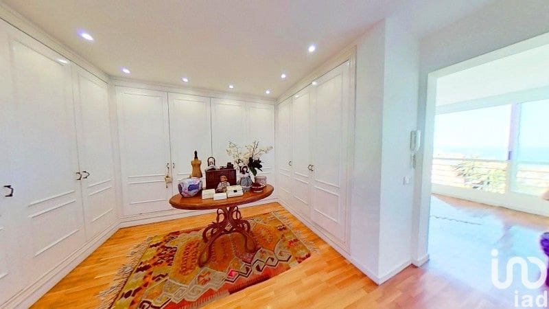 5 quarto Moradia em Banda para venda em Alicante cidade com piscina garagem - 875 000 € (Ref: 10057373)