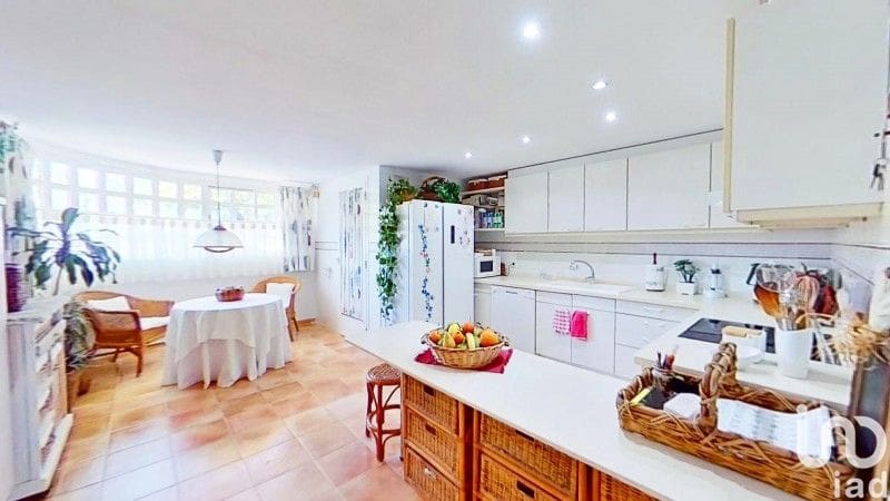 5 quarto Moradia em Banda para venda em Alicante cidade com piscina garagem - 875 000 € (Ref: 10057373)