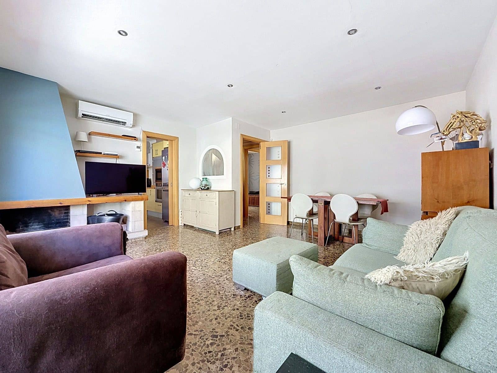 4 bedroom Apartment for sale in Vilanova i la Geltru - € 320,000 (Ref: 10057888)