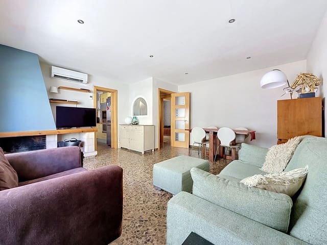 Apartamento de 4 habitaciones en Vilanova i la Geltrú en venta - 320.000 € (Ref: 10057888)