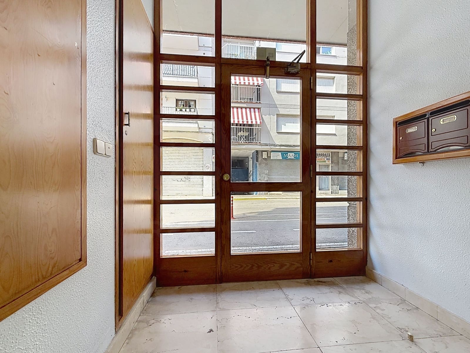 4 bedroom Apartment for sale in Vilanova i la Geltru - € 320,000 (Ref: 10057888)