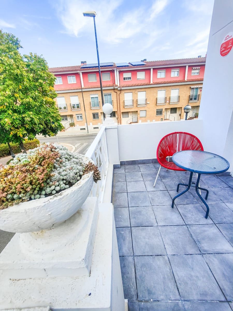 4 Zimmer Reihenhaus zu verkaufen in Reus - 410.000 € (Ref: 10057889)