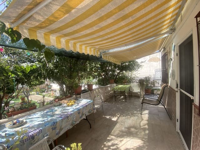 4 sypialnia Dom na sprzedaż w Miasto Tarragona z basenem garażem - 270 000 € (Ref: 10057891)