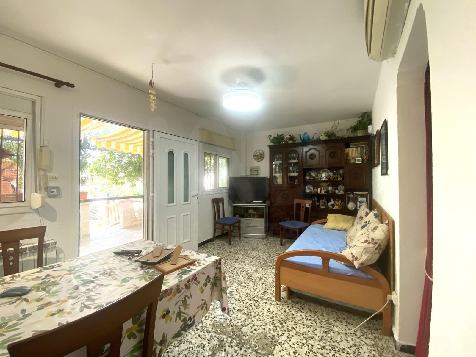 4 bedroom Townhouse for sale in Tarragona city with pool garage - € 270,000 (Ref: 10057891)