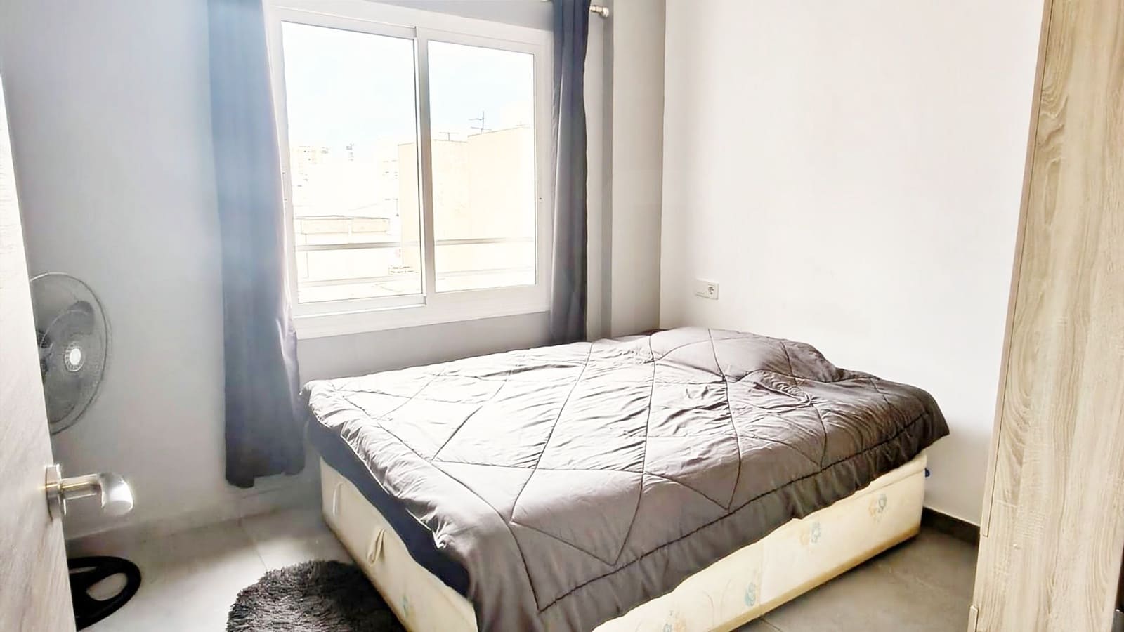 3 bedroom Apartment for sale in Alicante / Alacant city - € 165,000 (Ref: 10057892)