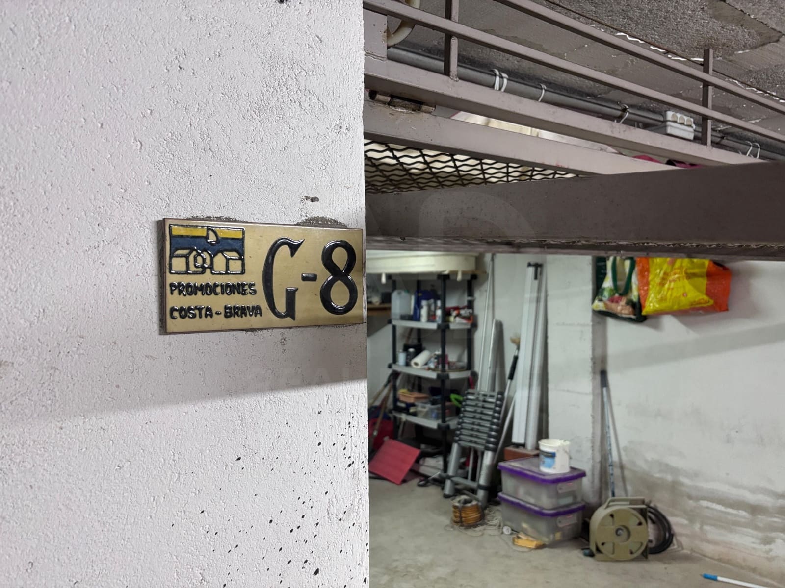 Garage til salg i Roses - € 45.000 (Ref: 10057894)