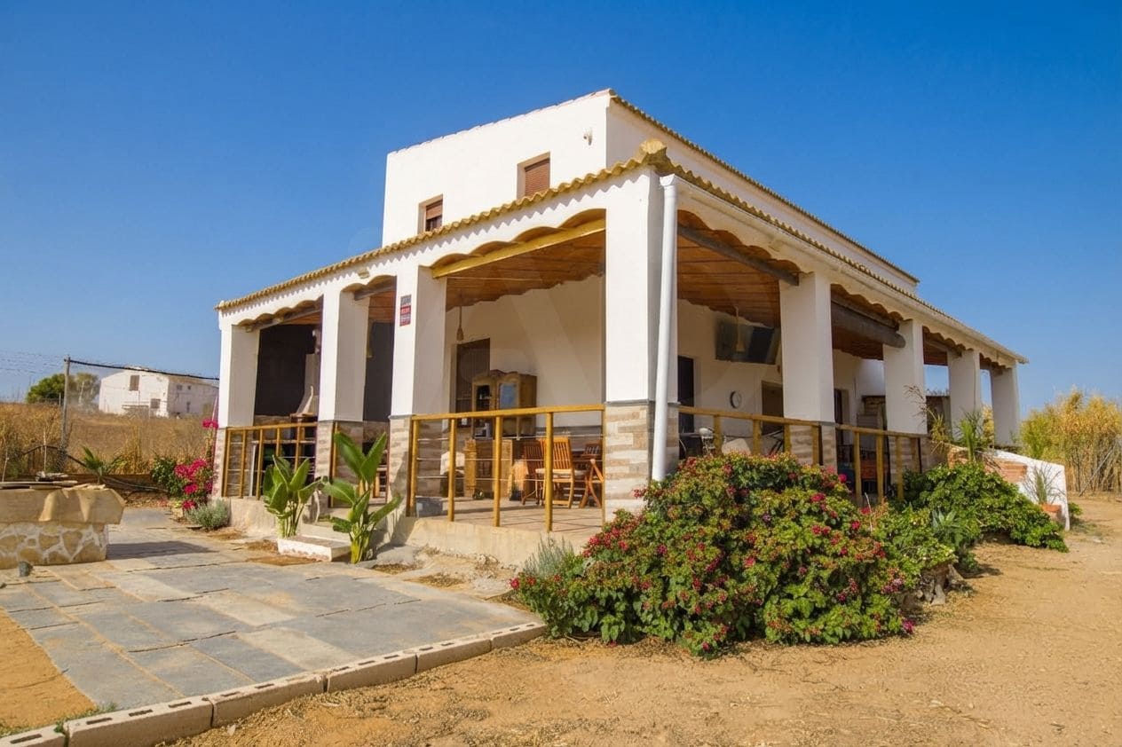 5 chambre Finca/Maison de Campagne à vendre à Lepe - 250 000 € (Ref: 10057895)