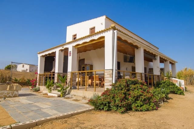 5 soveværelse Finca/Landehus til salg i Lepe - € 250.000 (Ref: 10057895)