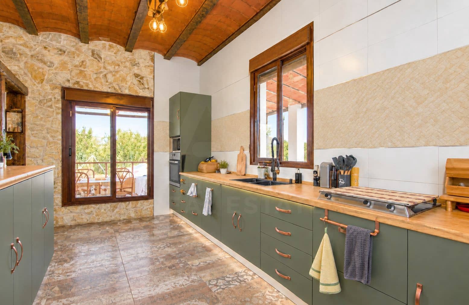 5 chambre Finca/Maison de Campagne à vendre à Lepe - 250 000 € (Ref: 10057895)