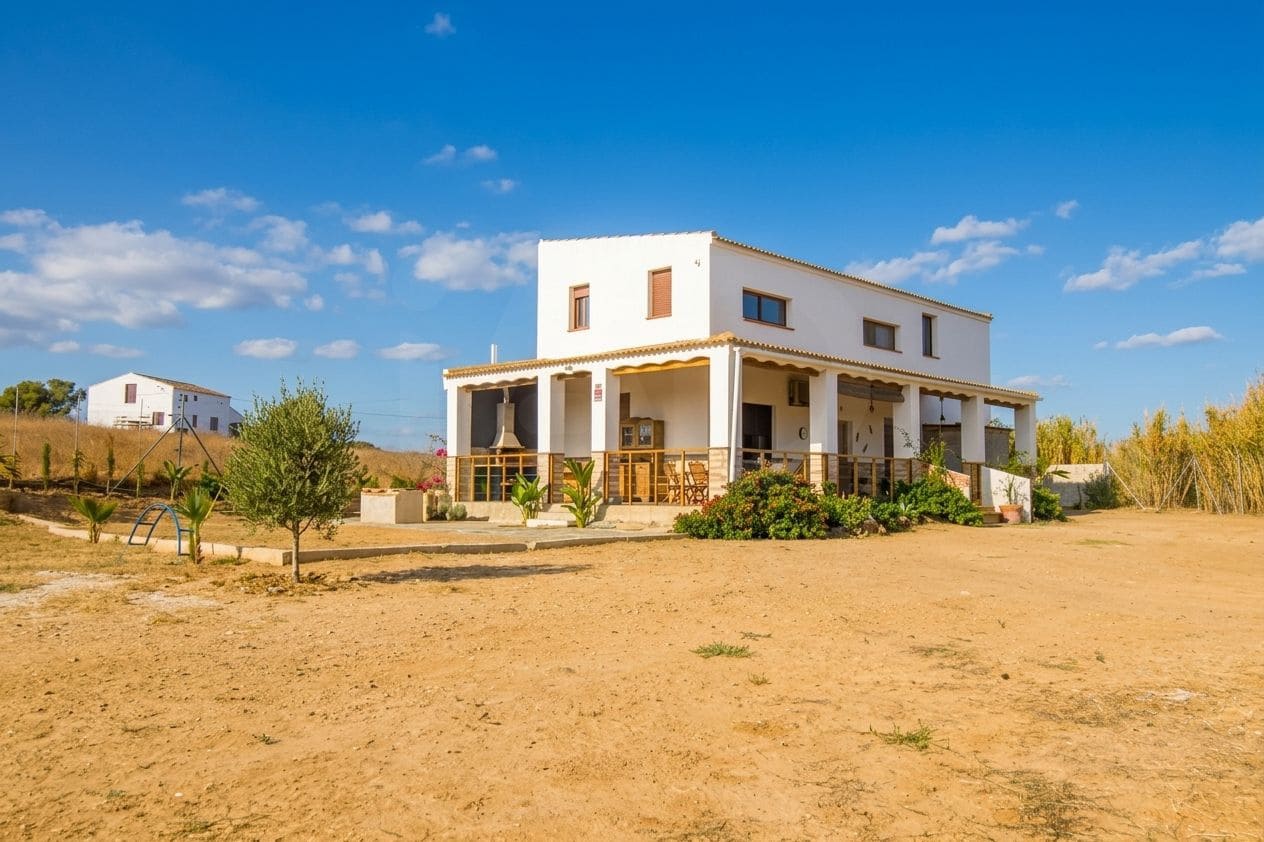 5 chambre Finca/Maison de Campagne à vendre à Lepe - 250 000 € (Ref: 10057895)