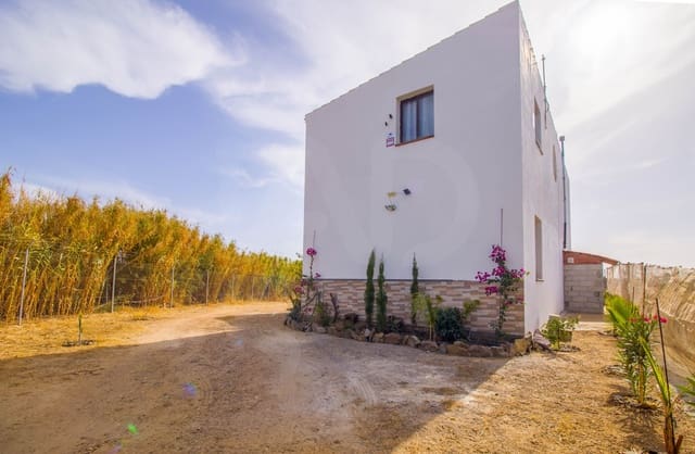 5 soveværelse Finca/Landehus til salg i Lepe - € 250.000 (Ref: 10057895)