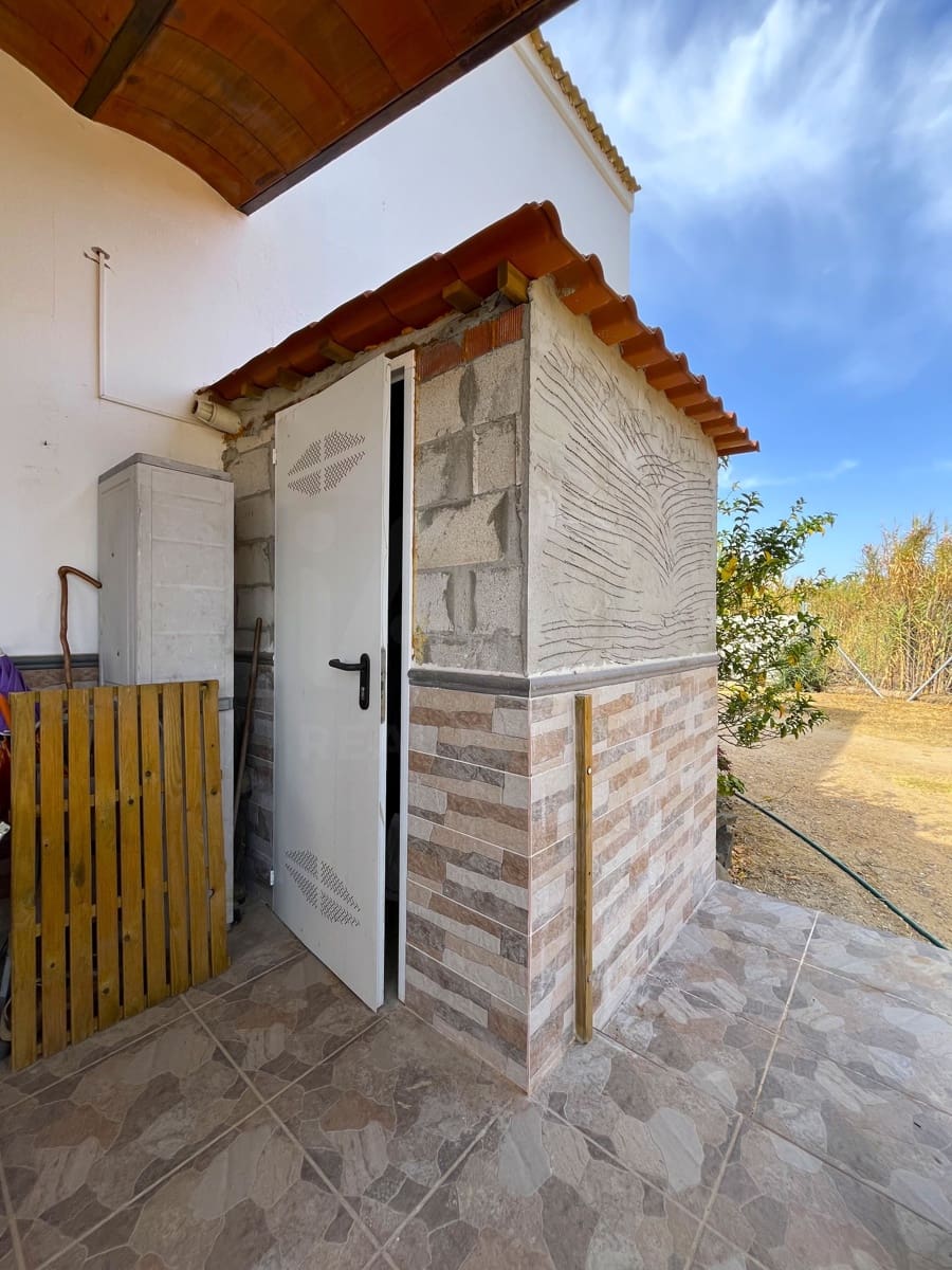 5 chambre Finca/Maison de Campagne à vendre à Lepe - 250 000 € (Ref: 10057895)