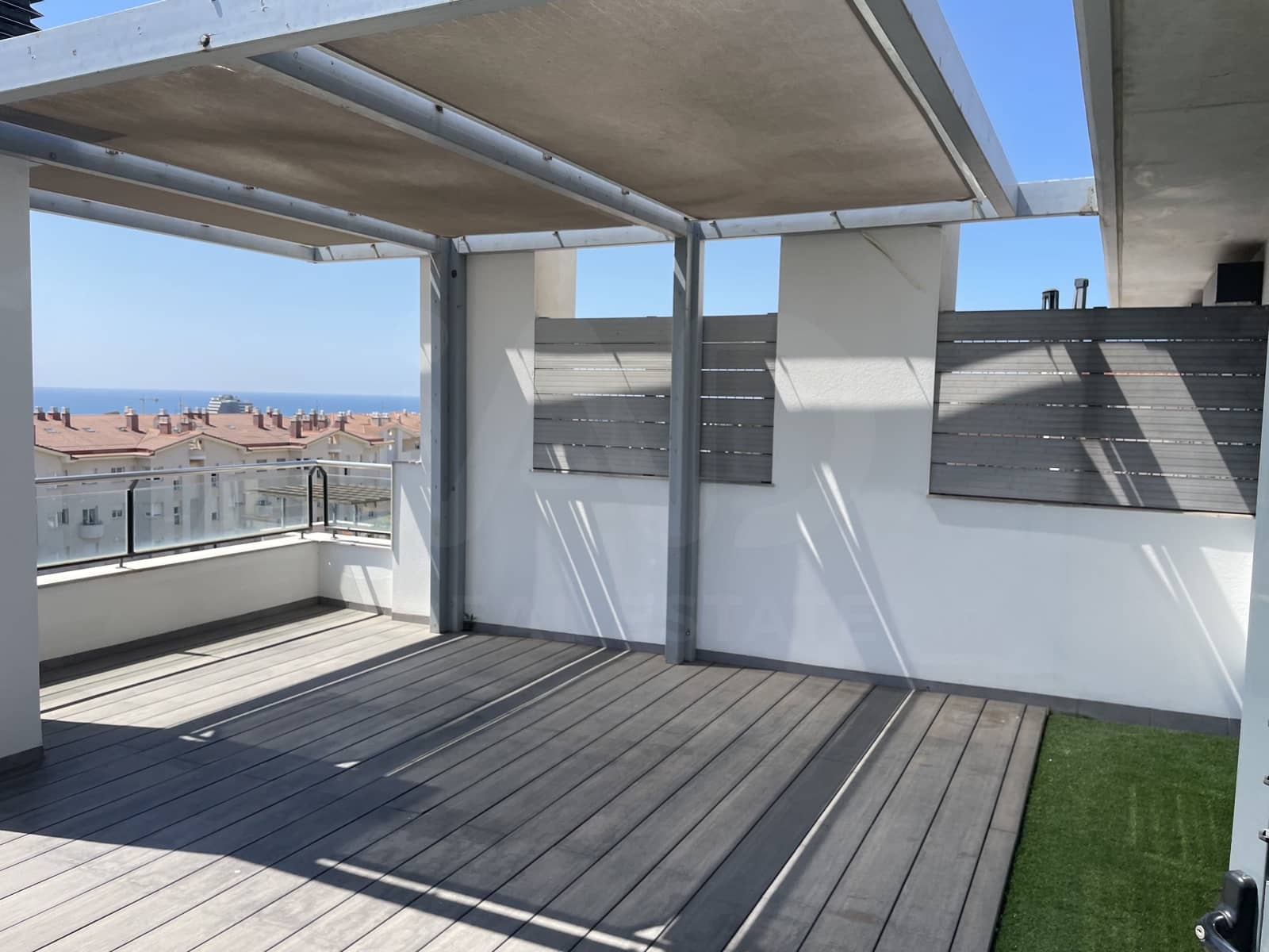 1 quarto Apartamento para arrendar em Garraf com garagem - 2 150 € (Ref: 10057896)