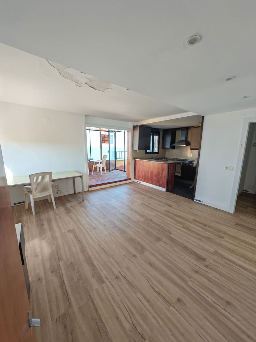 2 bedroom Apartment for sale in Peniscola with pool - € 246,000 (Ref: 10057899)