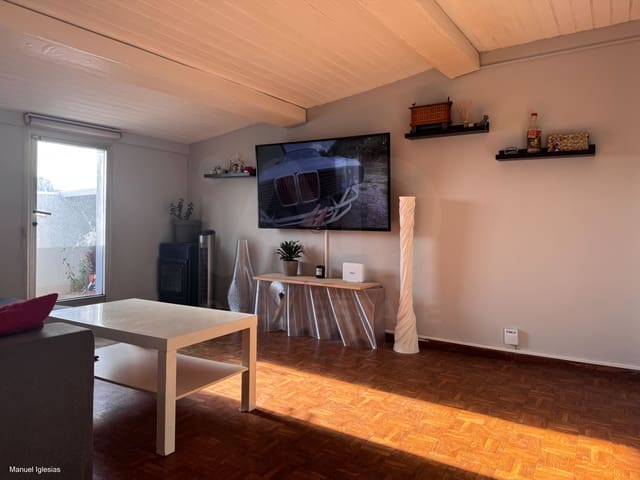 Ático de 1 habitación en Oleiros en venta - 174.000 € (Ref: 10059192)