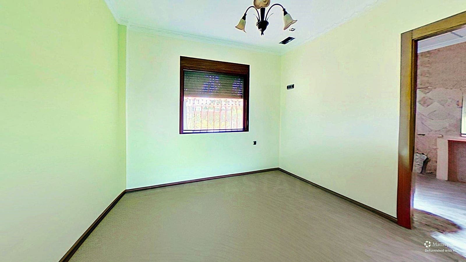 4 bedroom Villa for sale in Cox with pool - € 345,000 (Ref: 10059193)