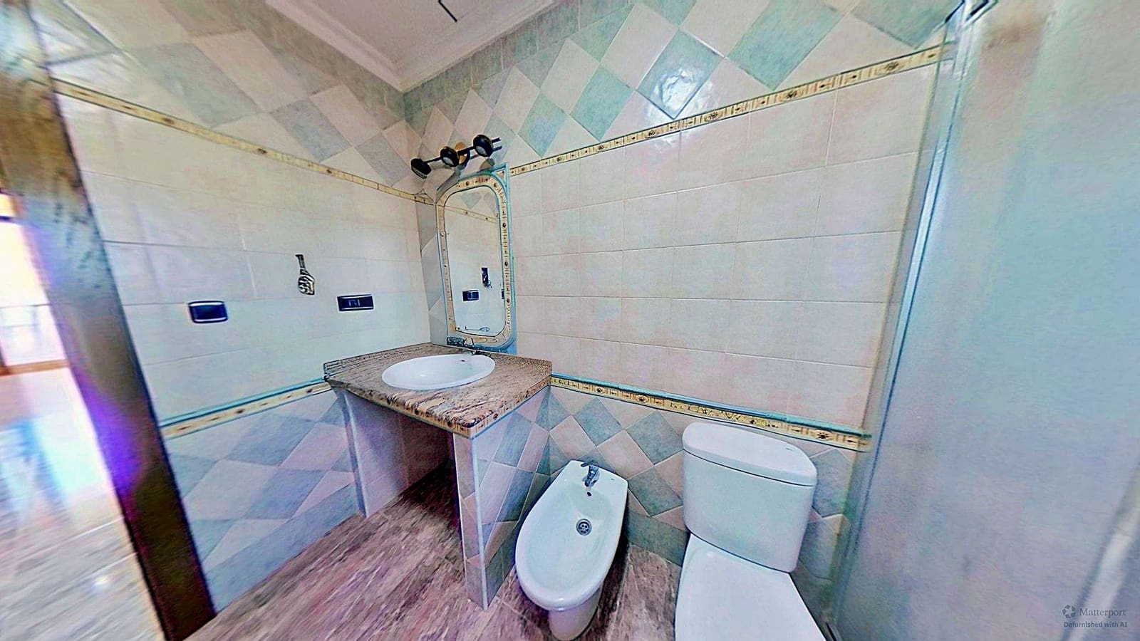 4 bedroom Villa for sale in Cox with pool - € 345,000 (Ref: 10059193)