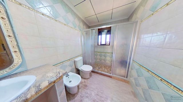 4 bedroom Villa for sale in Cox with pool - € 345,000 (Ref: 10059193)