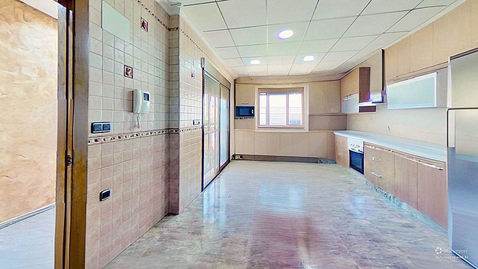 4 bedroom Villa for sale in Cox with pool - € 345,000 (Ref: 10059193)