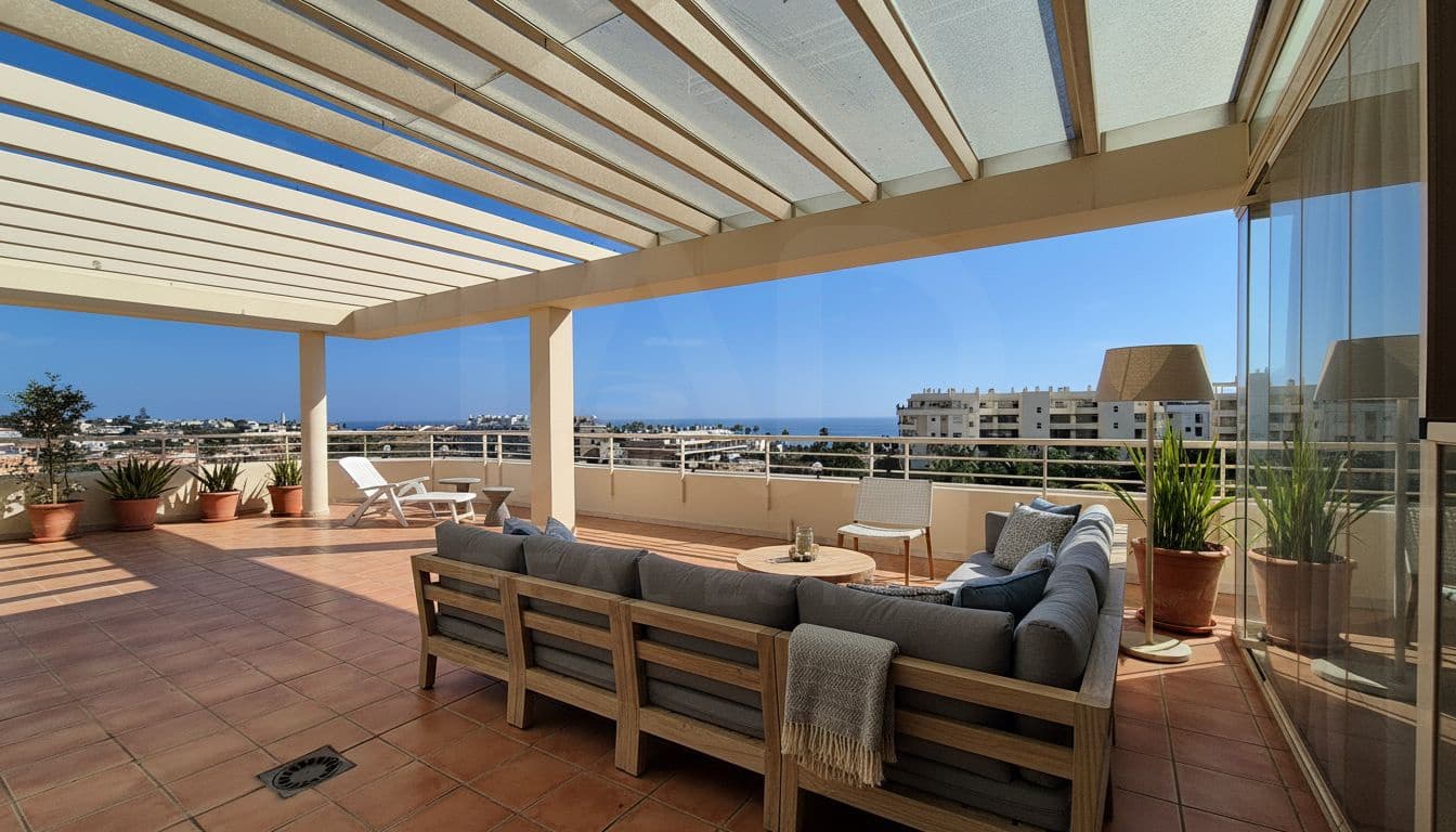 4 sovrum Takvåning till salu i Mijas med pool - 775 000 € (Ref: 10060666)