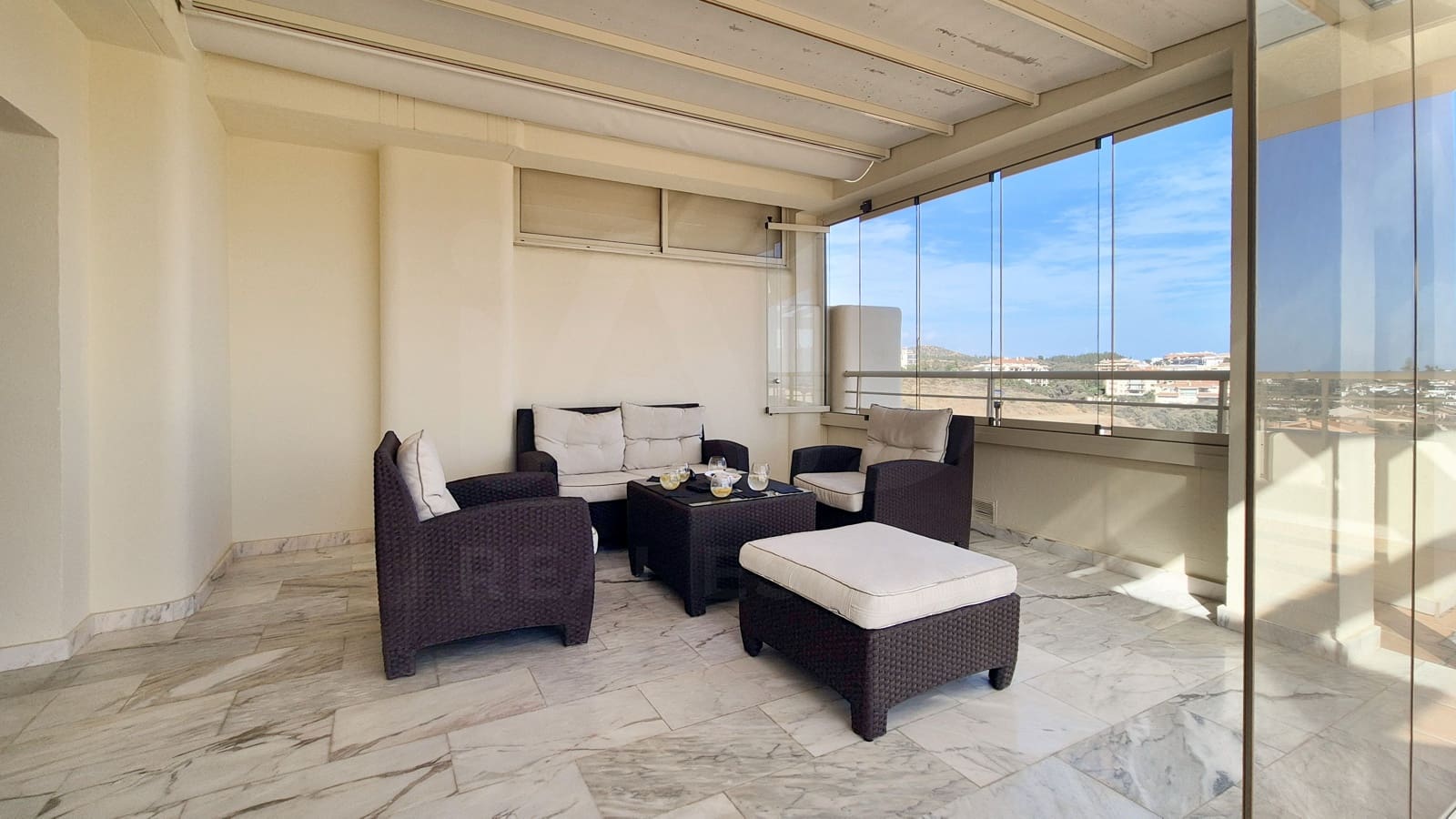 4 sovrum Takvåning till salu i Mijas med pool - 775 000 € (Ref: 10060666)