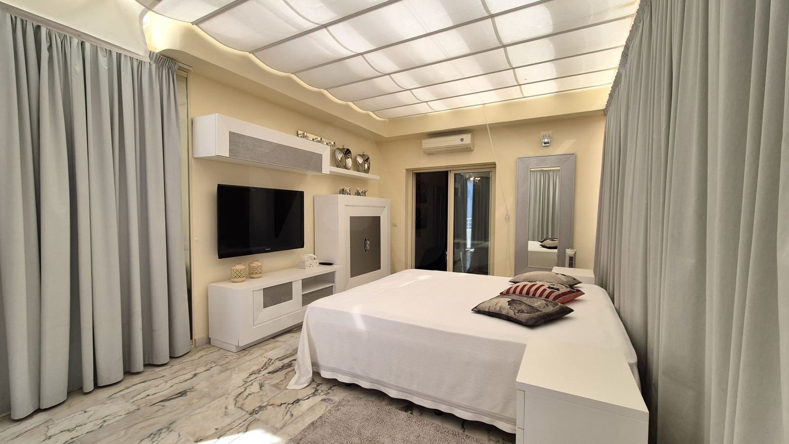 4 sovrum Takvåning till salu i Mijas med pool - 775 000 € (Ref: 10060666)