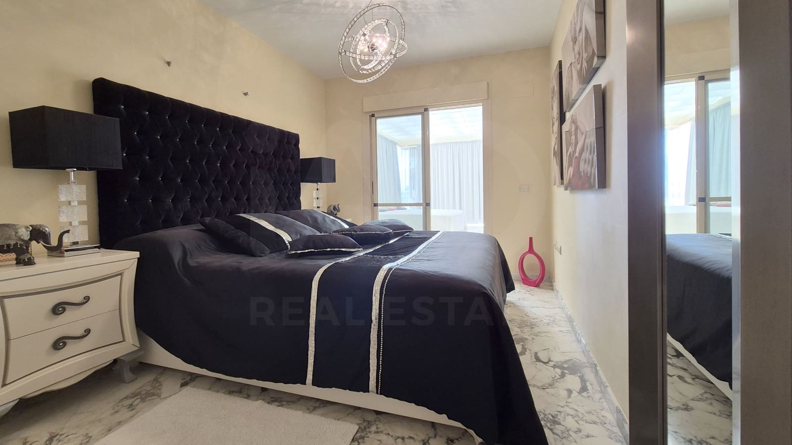 4 sovrum Takvåning till salu i Mijas med pool - 775 000 € (Ref: 10060666)