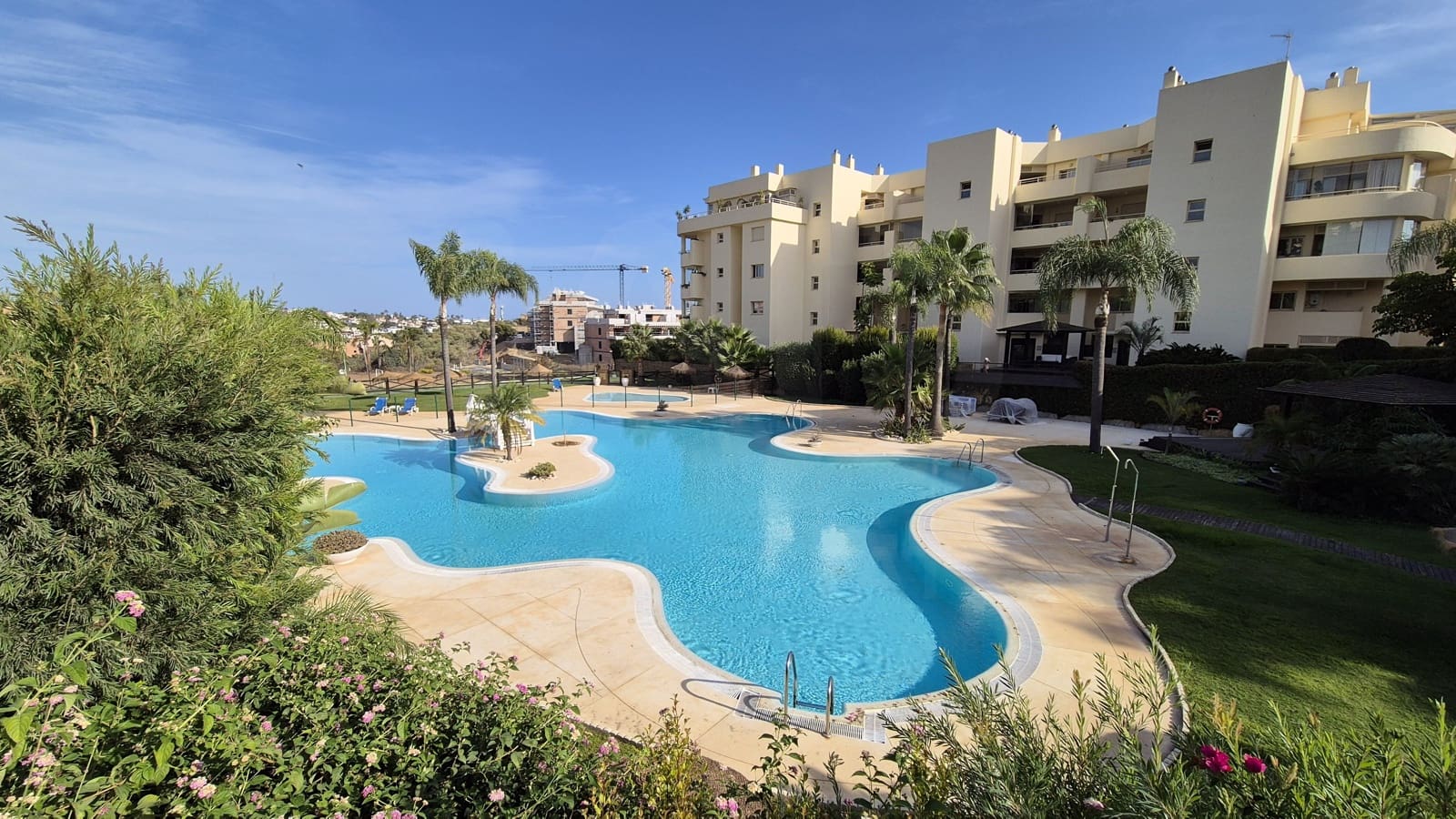 4 sovrum Takvåning till salu i Mijas med pool - 775 000 € (Ref: 10060666)