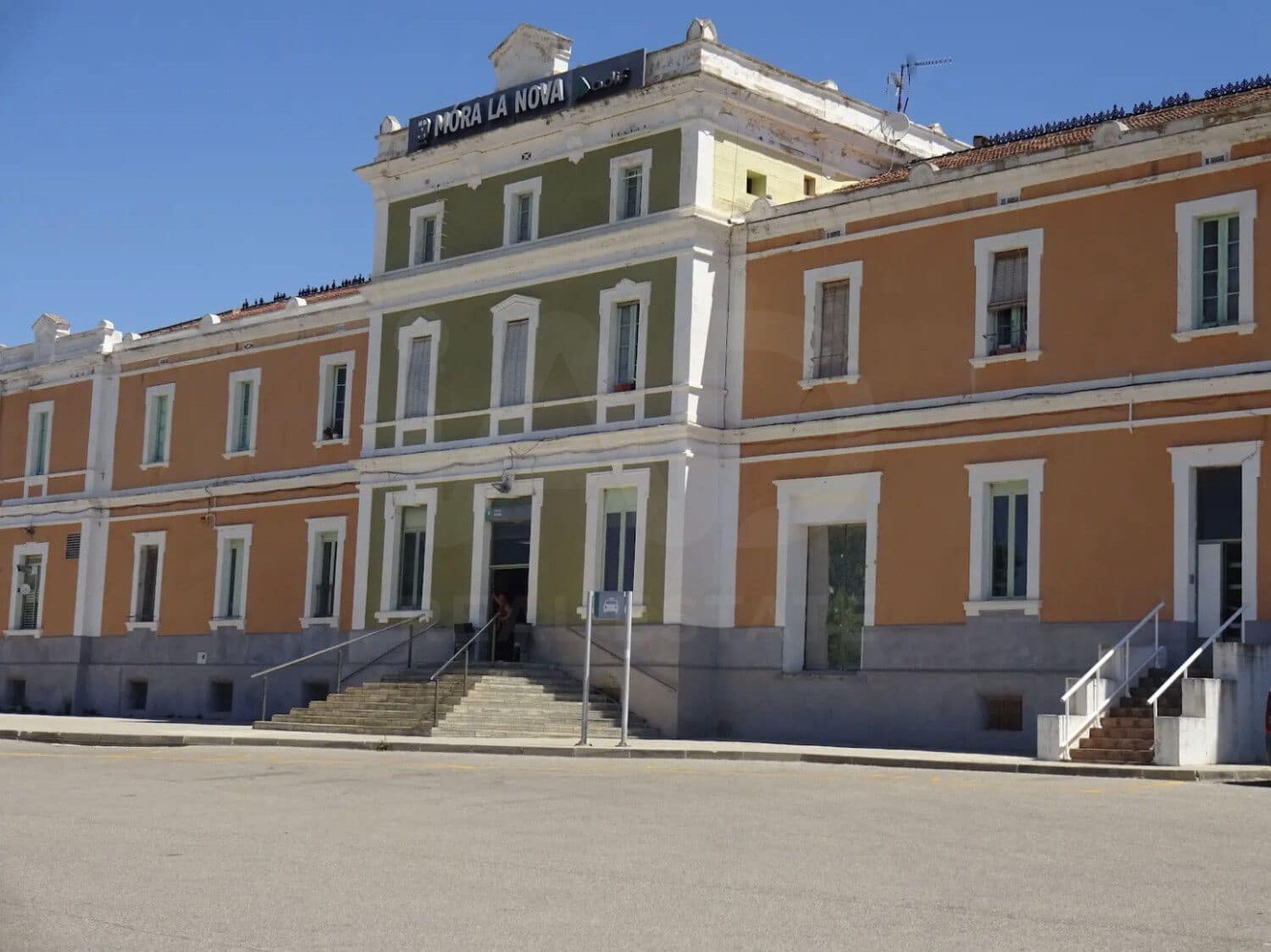 Apartamento de 2 habitaciones en Móra la Nova en venta - 125.000 € (Ref: 10060668)