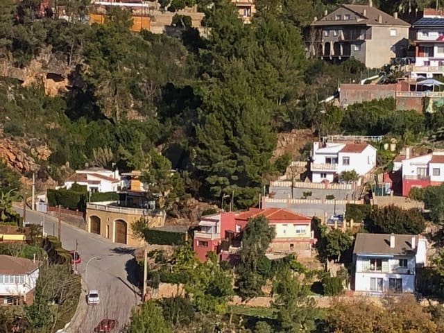 Solar/Parcela en Vallirana en venta - 90.000 € (Ref: 10060676)