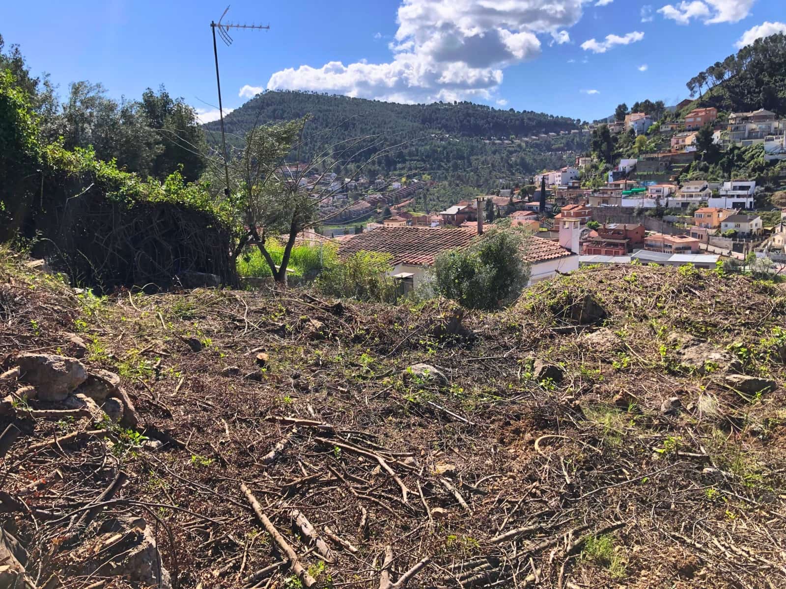 Solar/Parcela en Vallirana en venta - 90.000 € (Ref: 10060676)