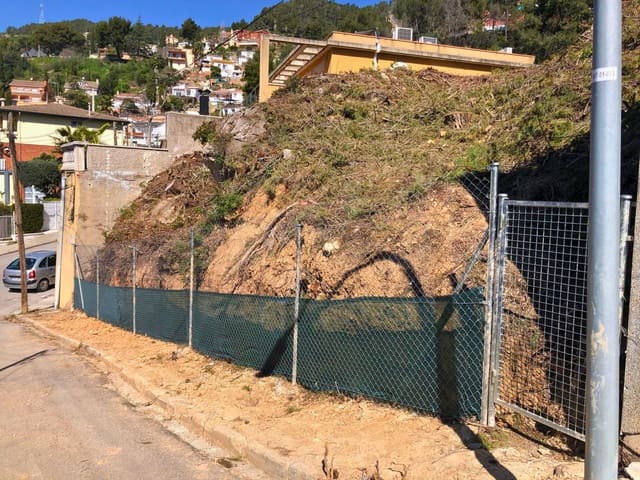 Solar/Parcela en Vallirana en venta - 90.000 € (Ref: 10060676)