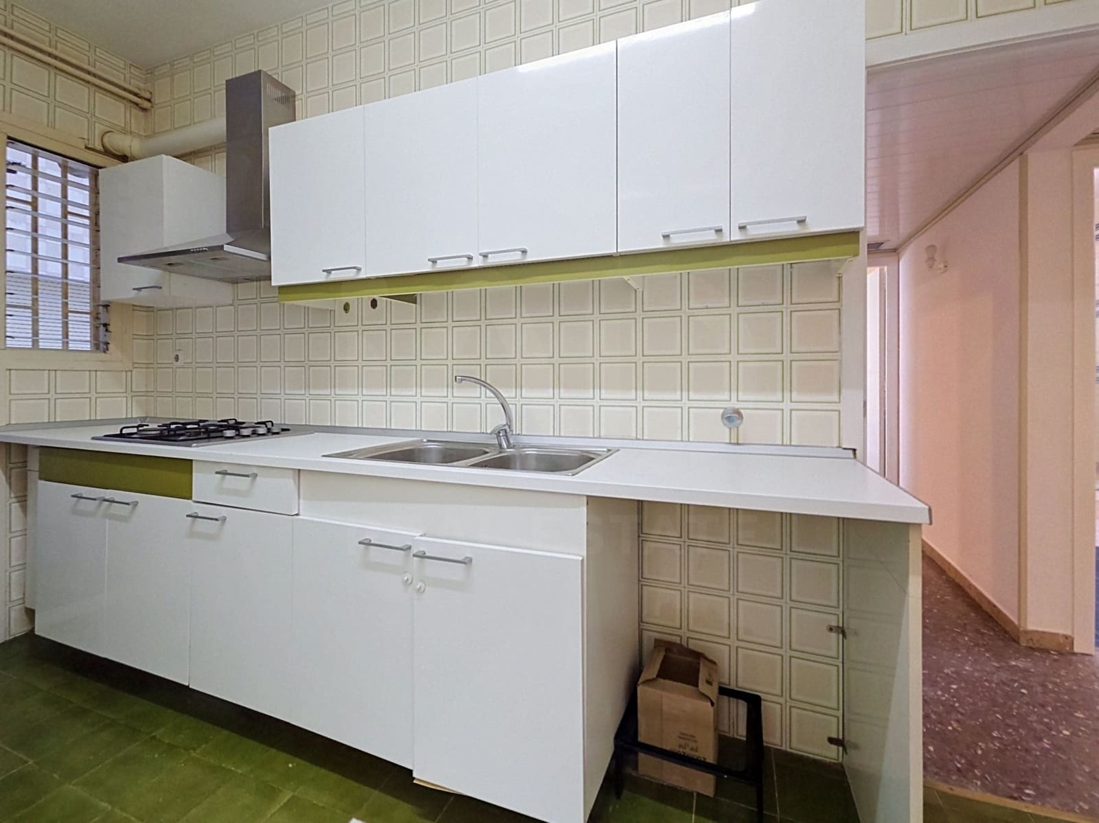 Apartamento de 3 habitaciones en Barcelona ciudad en venta con garaje - 580.000 € (Ref: 10060679)
