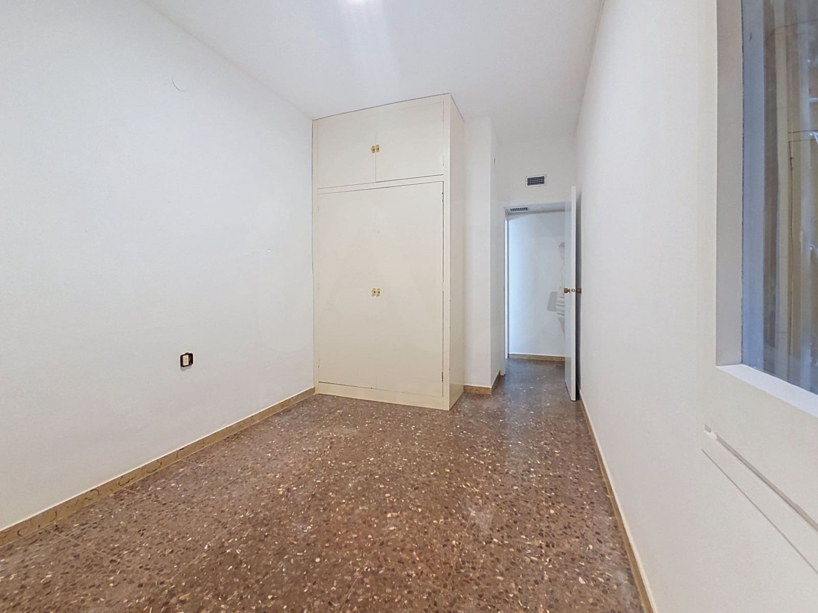 Apartamento de 3 habitaciones en Barcelona ciudad en venta con garaje - 580.000 € (Ref: 10060679)