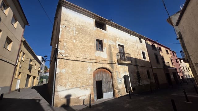 5 sovrum Hus till salu i Torrelles de Foix - 240 000 € (Ref: 10060680)