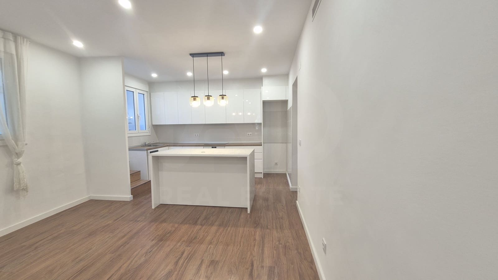 Apartamento de 3 habitaciones en El Vendrell en venta - 315.000 € (Ref: 10061104)