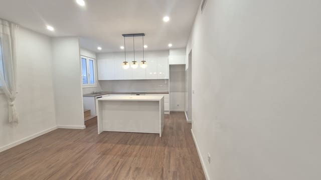 3 sovrum Lägenhet till salu i El Vendrell - 315 000 € (Ref: 10061104)