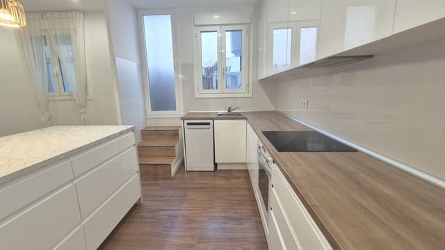 3 sovrum Lägenhet till salu i El Vendrell - 315 000 € (Ref: 10061104)