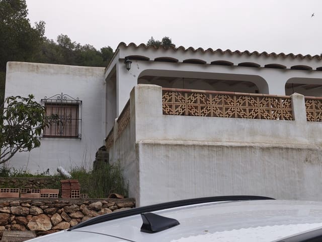 2 makuuhuone Maalaistalo myytävänä paikassa San Jose / Sant Josep de Sa Talaia mukana uima-altaan - 1 600 000 € (Ref: 10061106)
