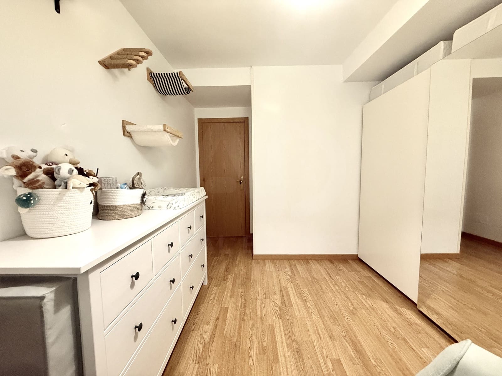2 bedroom Apartment for sale in Villalbilla with garage - € 305,000 (Ref: 10061107)
