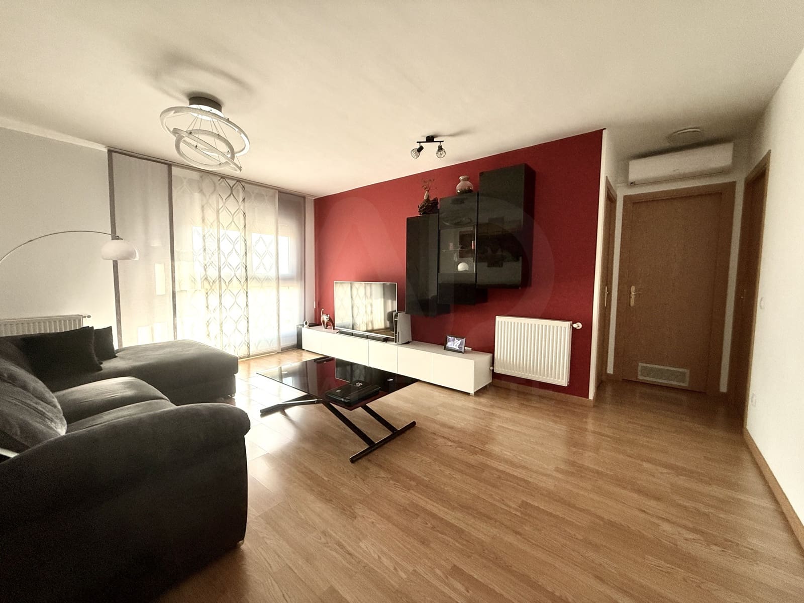2 bedroom Apartment for sale in Villalbilla with garage - € 305,000 (Ref: 10061107)