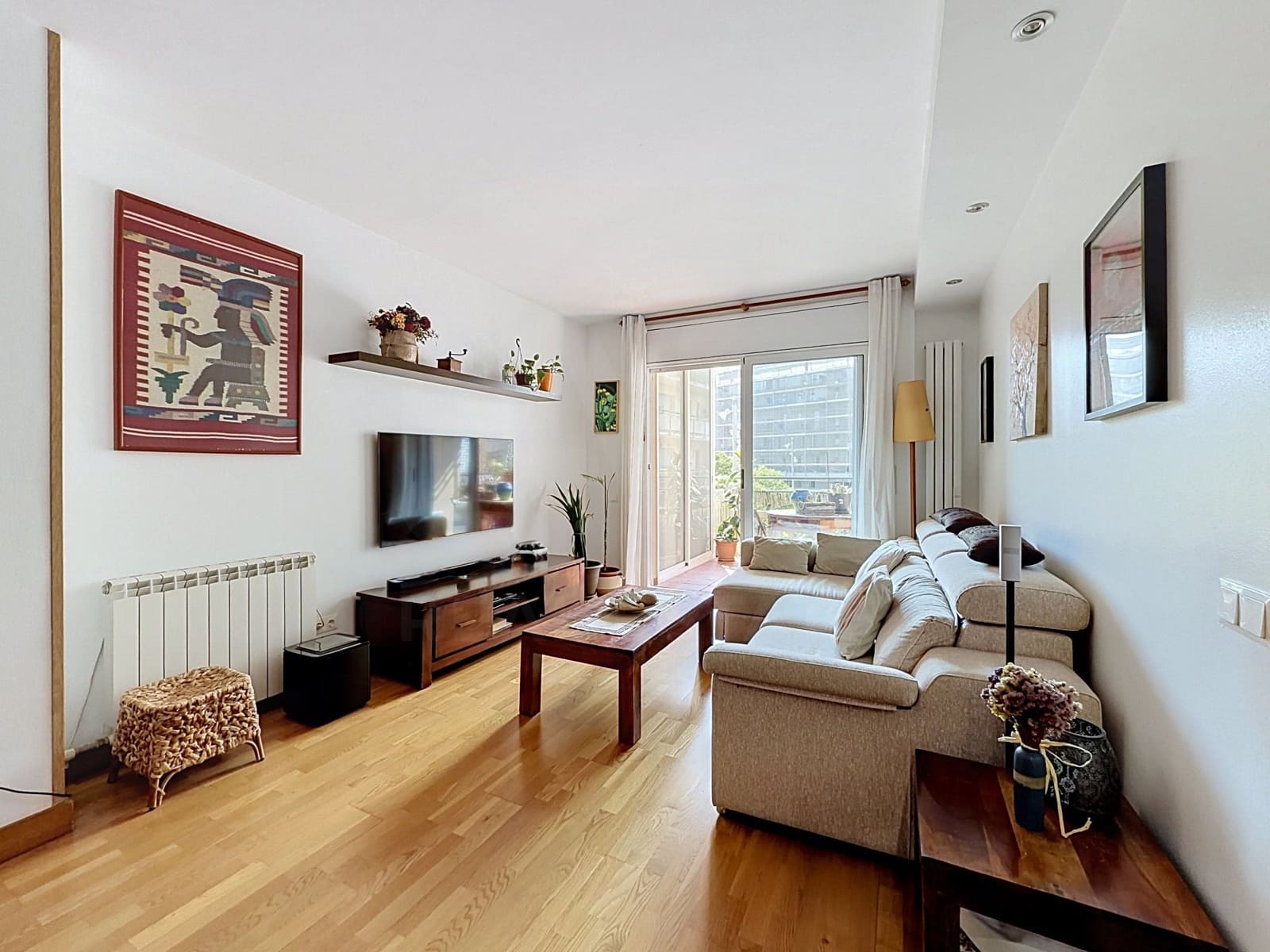 3 soveværelse Lejlighed til salg i Sant Adria de Besos med garage - € 350.000 (Ref: 10061109)