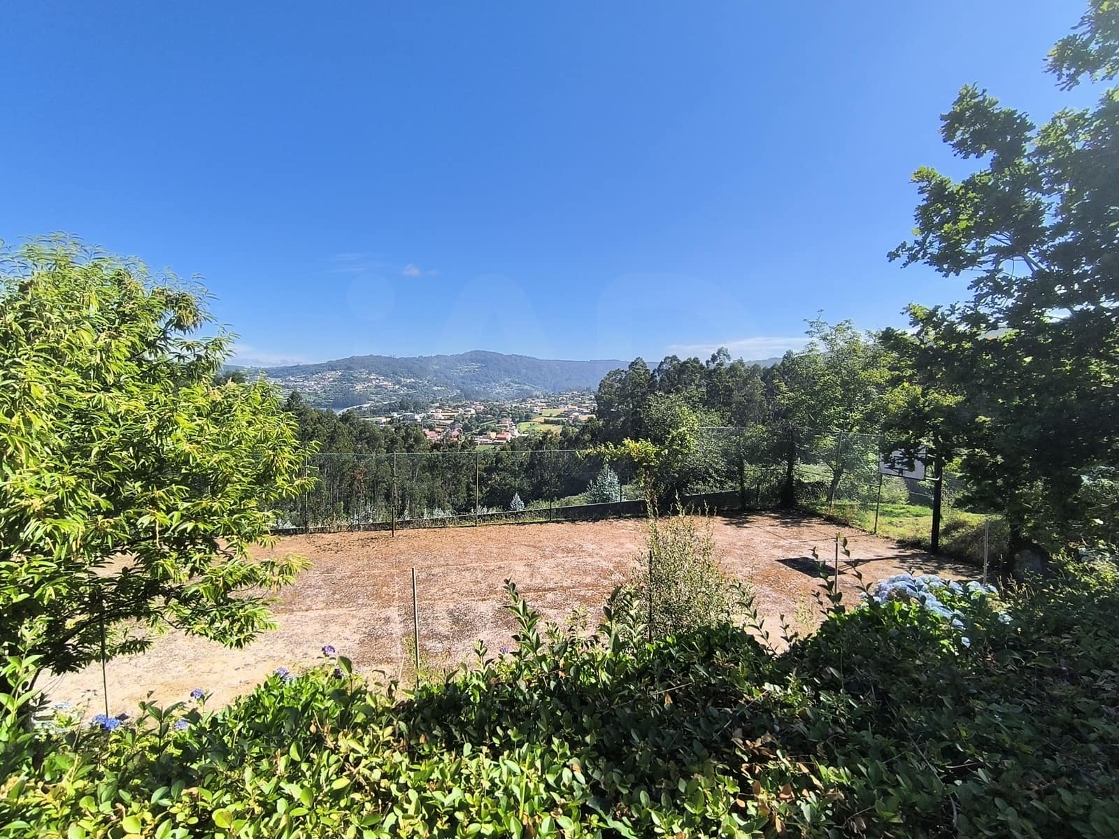 5 soveværelse Villa til salg i Pontedeume med swimmingpool garage - € 525.000 (Ref: 10061110)