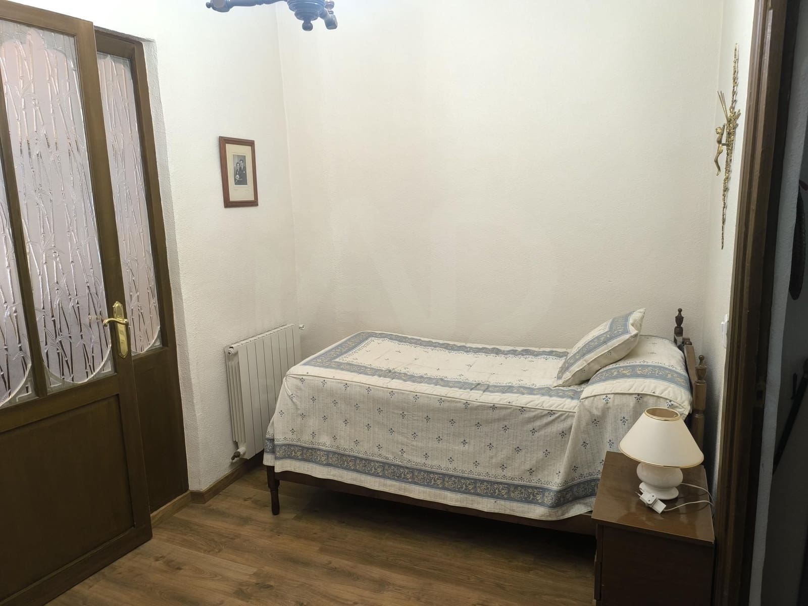 Casa de 6 habitaciones en Nava del Rey en venta con garaje - 132.900 € (Ref: 10061117)