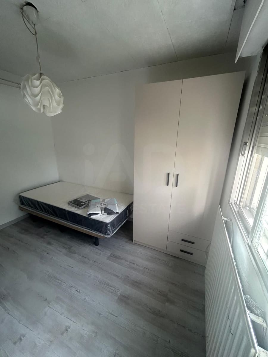 3 slaapkamer Appartement te huur in Leon stad - € 700 (Ref: 10061120)