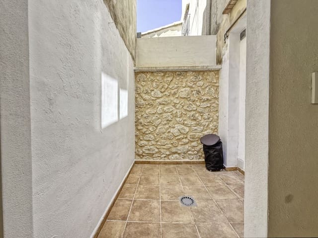 4 soveværelse Byhus til salg i Vall de Ebo - € 79.900 (Ref: 10061121)