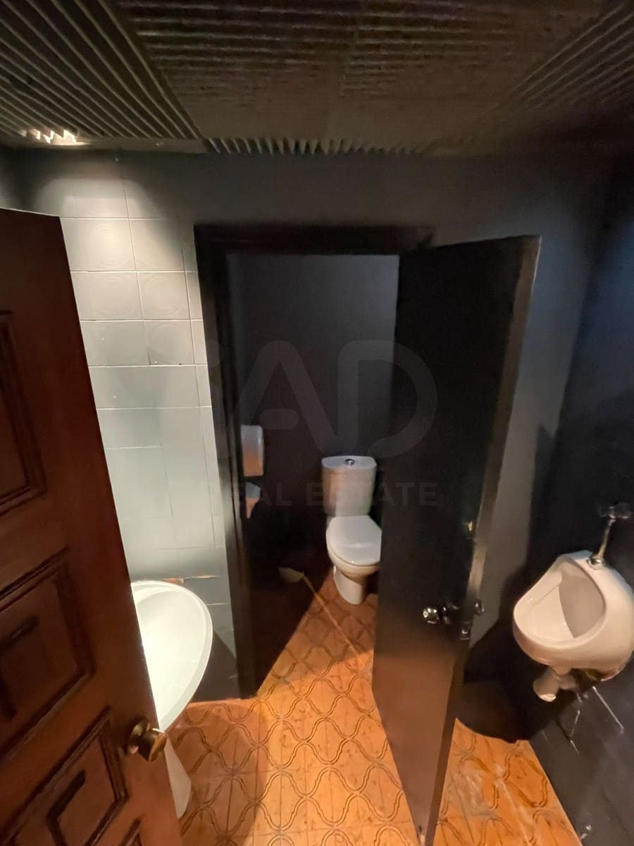 Kommersiell till salu i Barcelona stad - 149 000 € (Ref: 10062369)